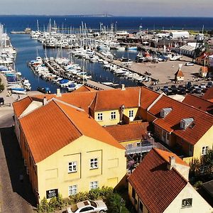 Dragor Hotel & Apartments